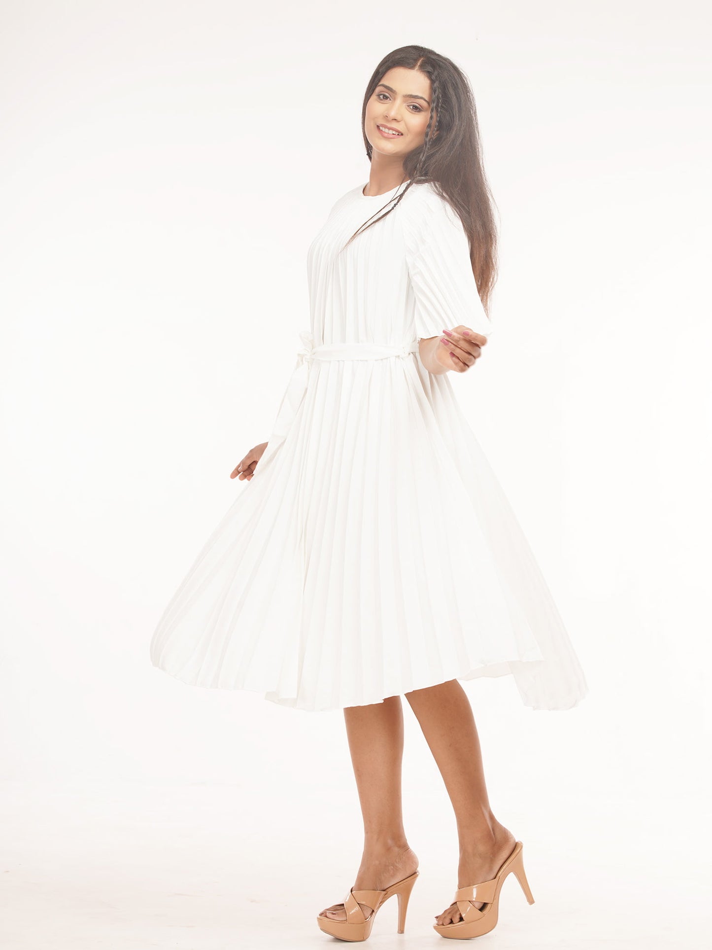 White Poly knit skirt